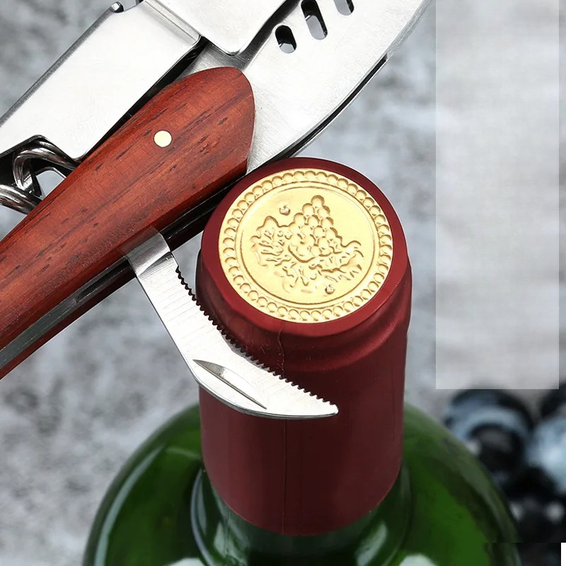 Ouvre-bouteille créatif en for - Wine In Beer Bottle avis et prix