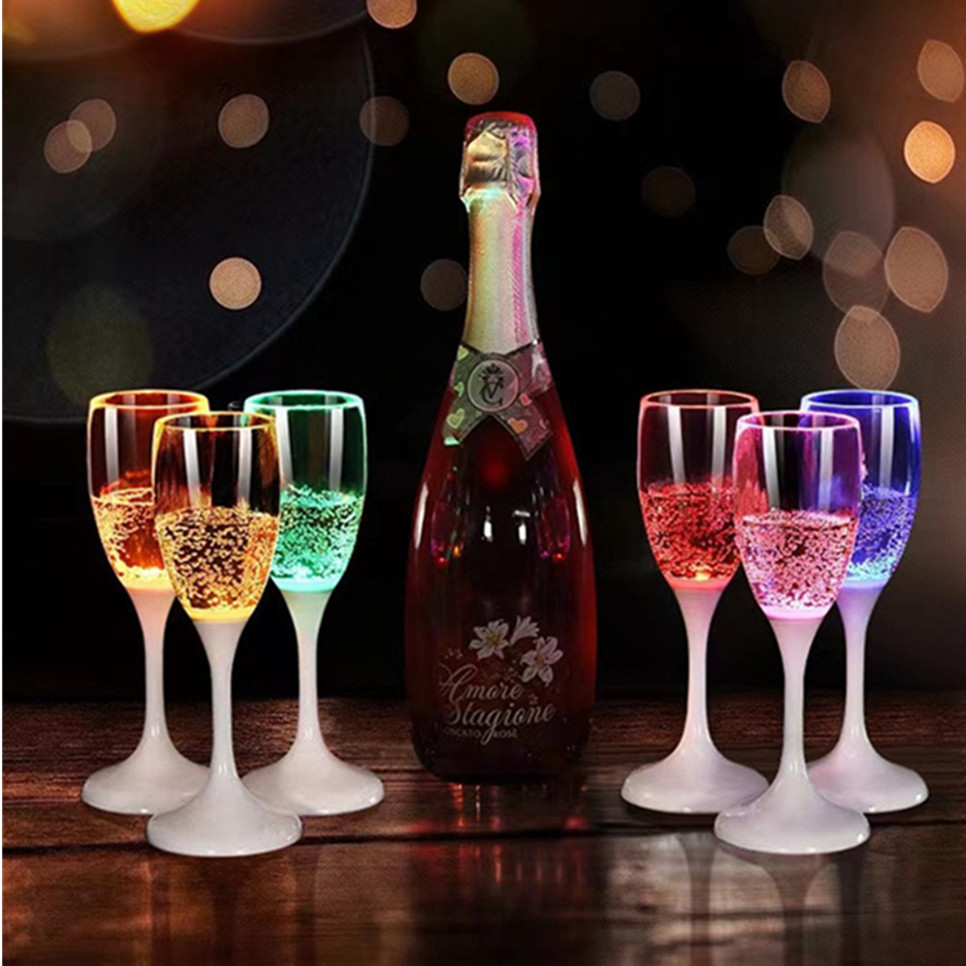 Tasses à LED Clignotant existe - Beer Wine Up avis et prix