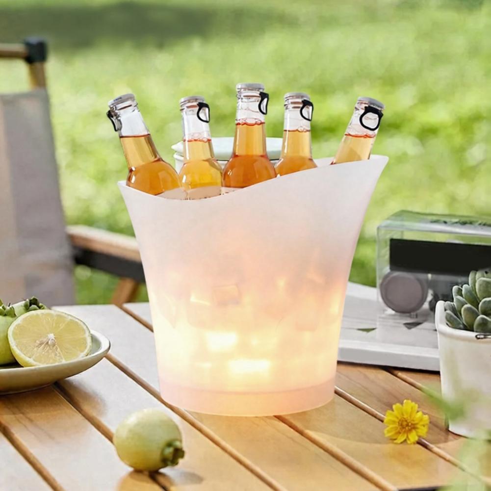 Nouvelle glacière LED en plast - Beer Wine Up avis et prix